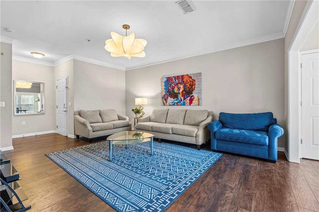 3300 Dogwood Dr. #217, Hapeville, GA 30354