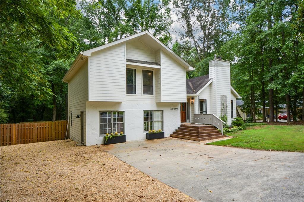 3238 Mountain Hollow Dr., Marietta, GA 30062