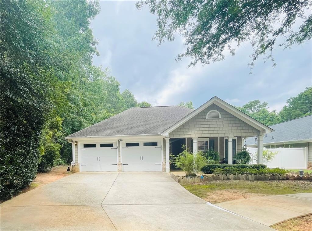 164 Cottage Club Dr., Locust Grove, GA 30248