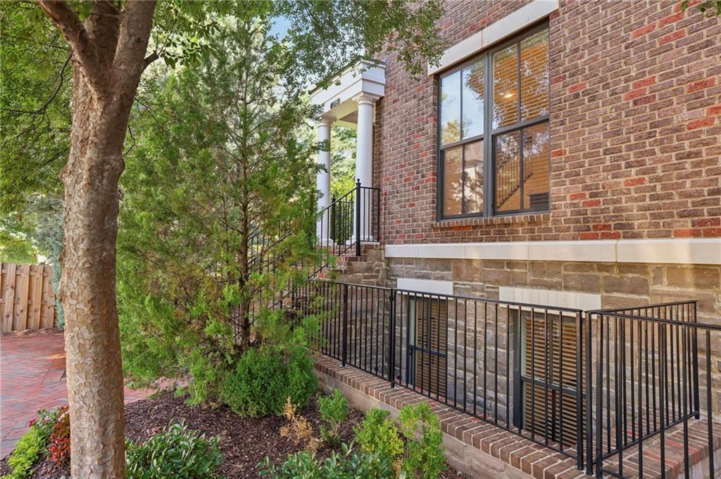 275 Cricket Ln., Alpharetta, GA 30009