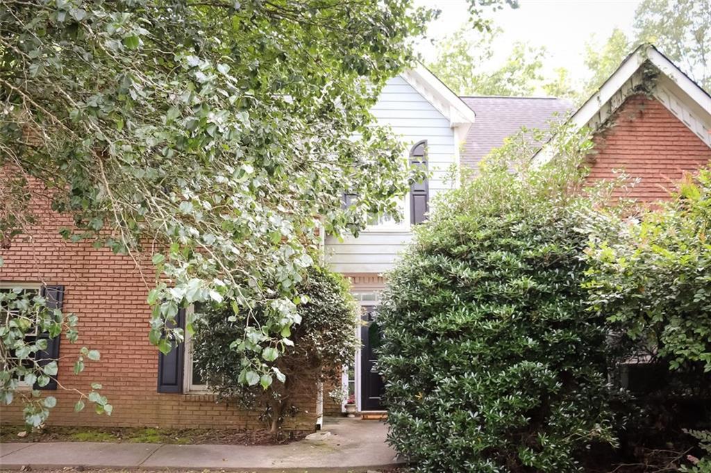 120 River Birch Dr., Oxford, GA 30054