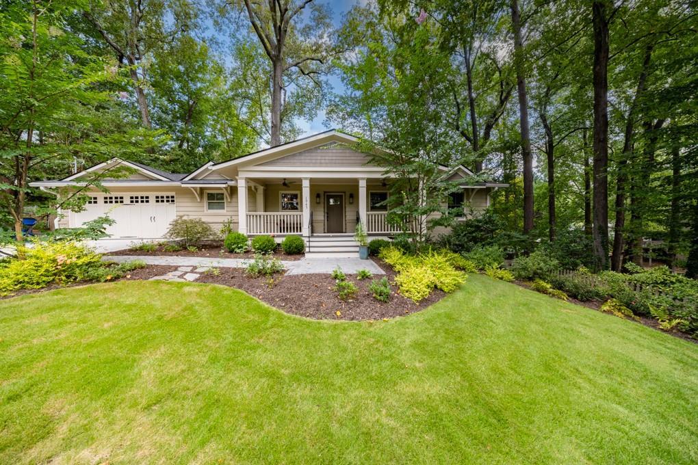 1943 Sunbury Pl., Atlanta, GA 30318
