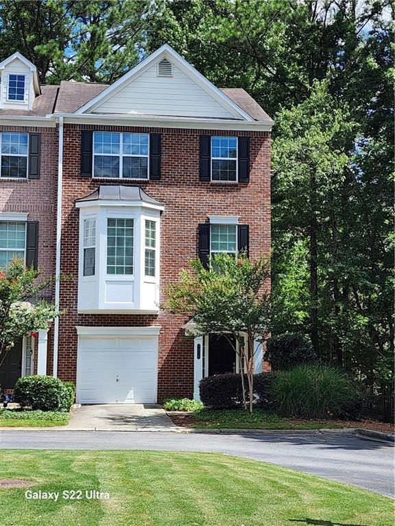 7915 Kiverton Pl., Sandy Springs, GA 30350