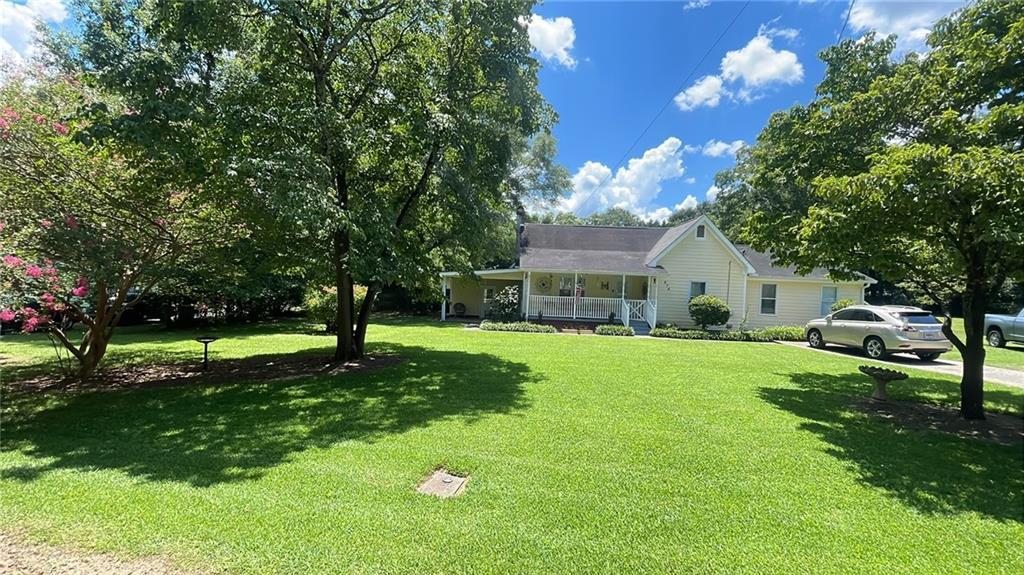 878 Jackson St., Locust Grove, GA 30248