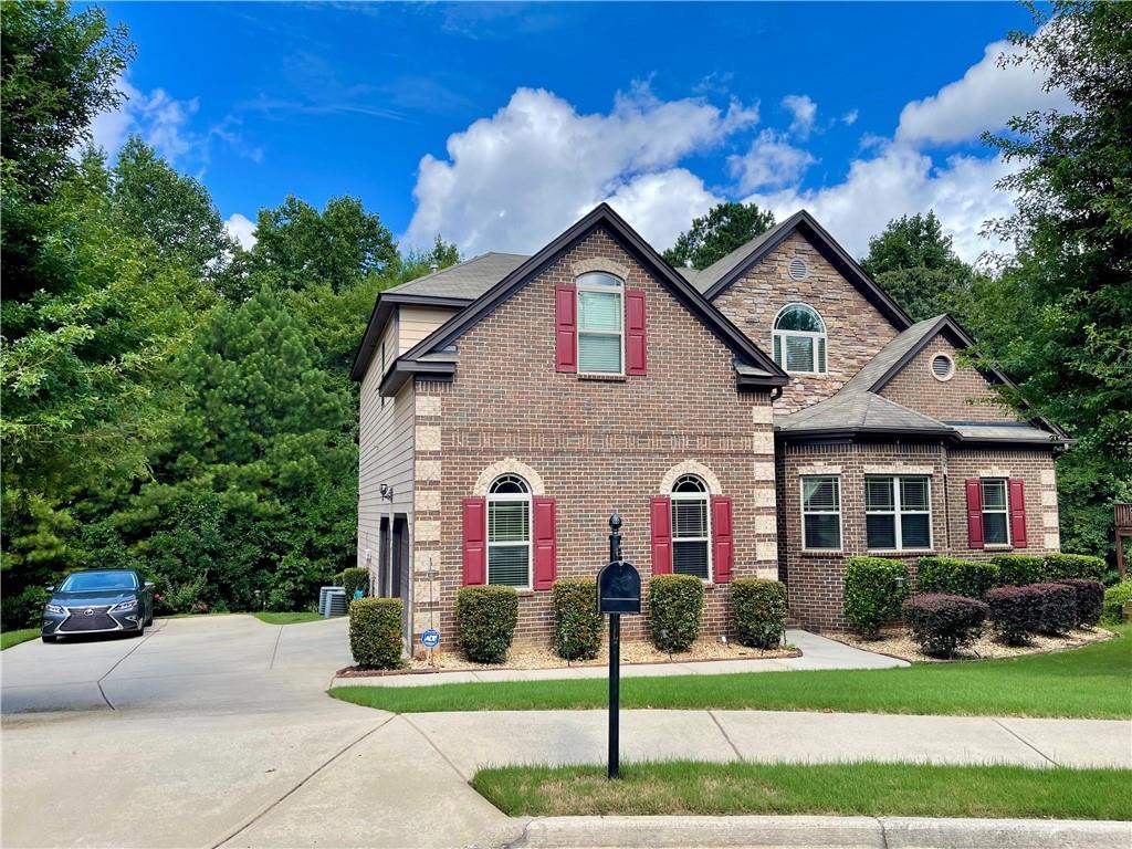 508 Longview Ln., Atlanta, GA 30349
