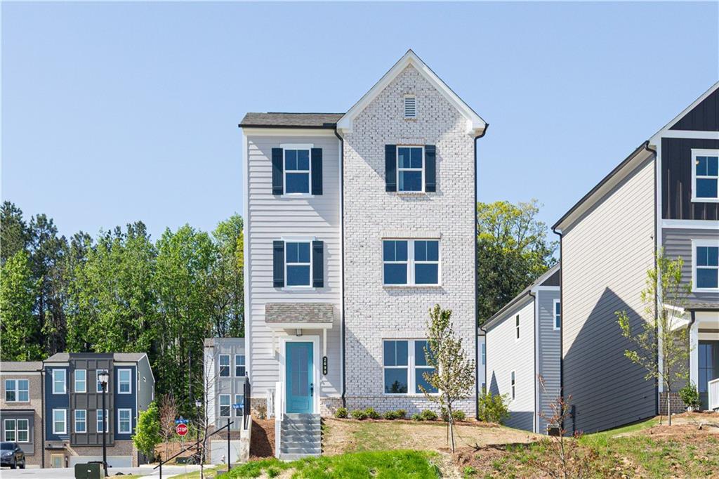821 York Alley, Acworth, GA 30102