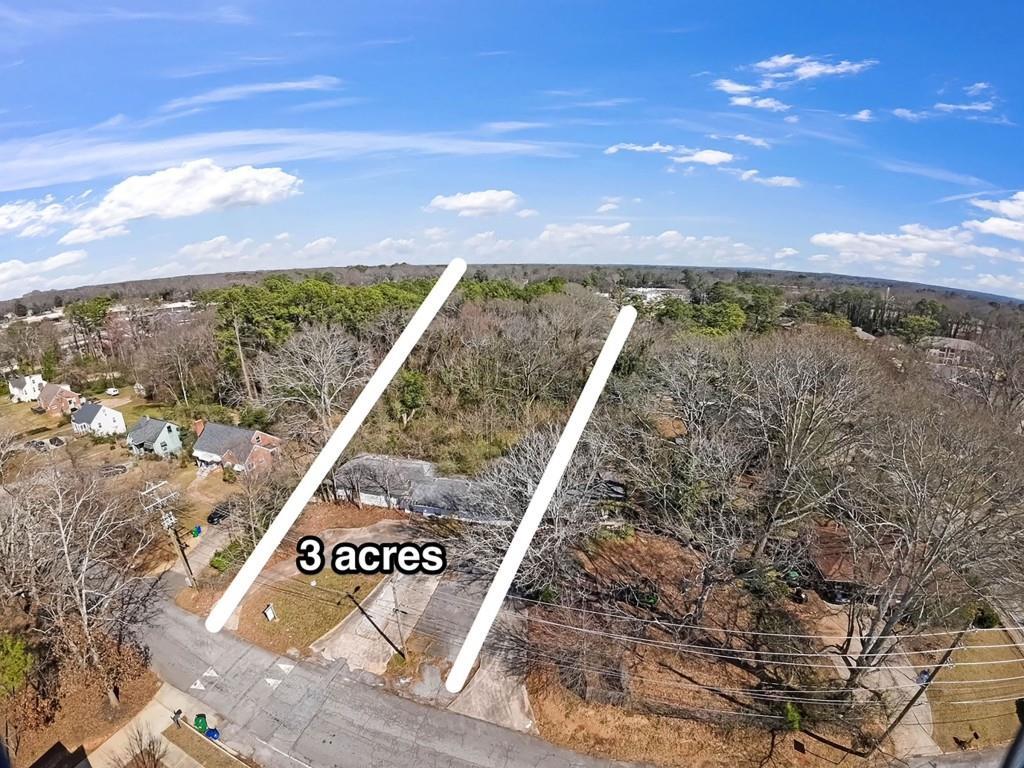 2076 Windy Hill Rd., Decatur, GA 30032