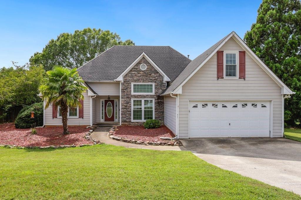 3512 Weaver Falls Ln., Loganville, GA 30052