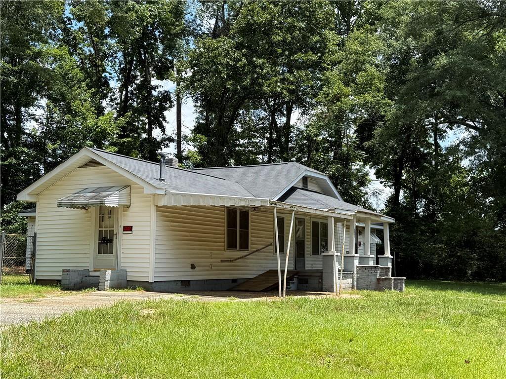 2443 Old Cornelia Hwy., Gainesville, GA 30507