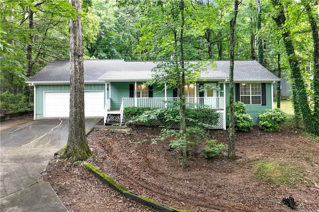 4298 Friar Tuck Ln., Buford, GA 30519