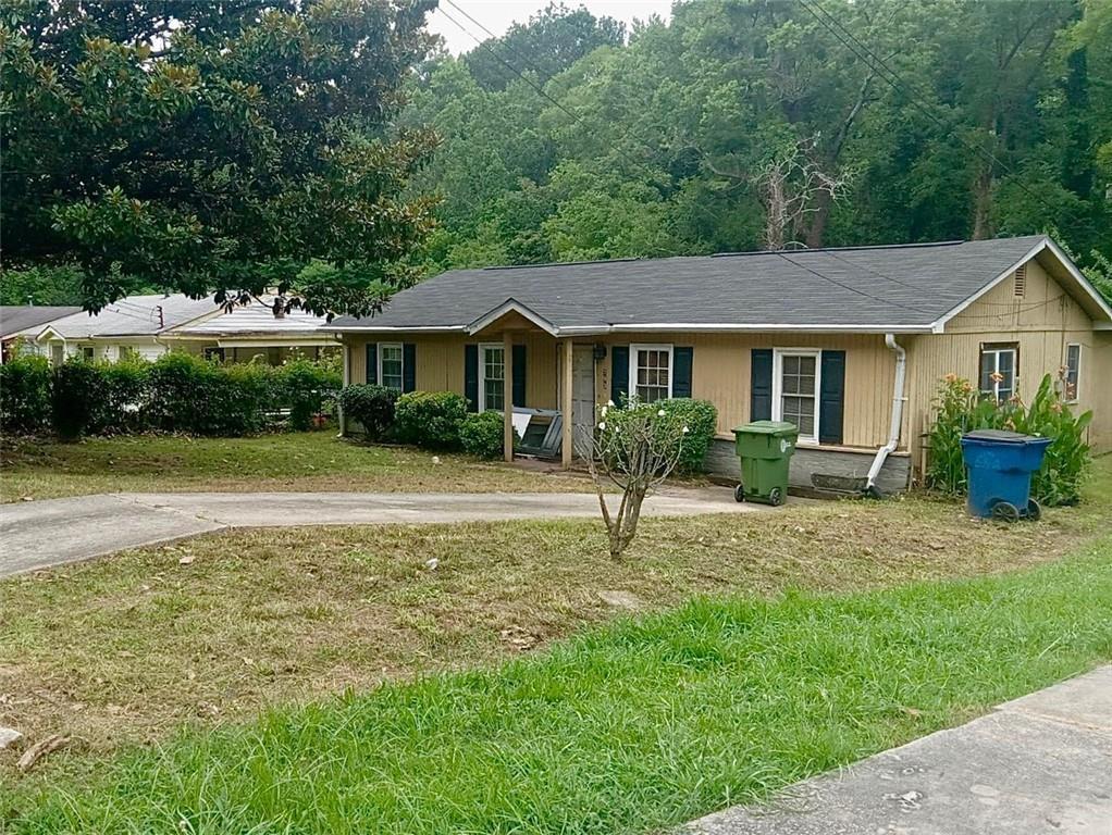 793 Ayrshire Cir., Atlanta, GA 30318