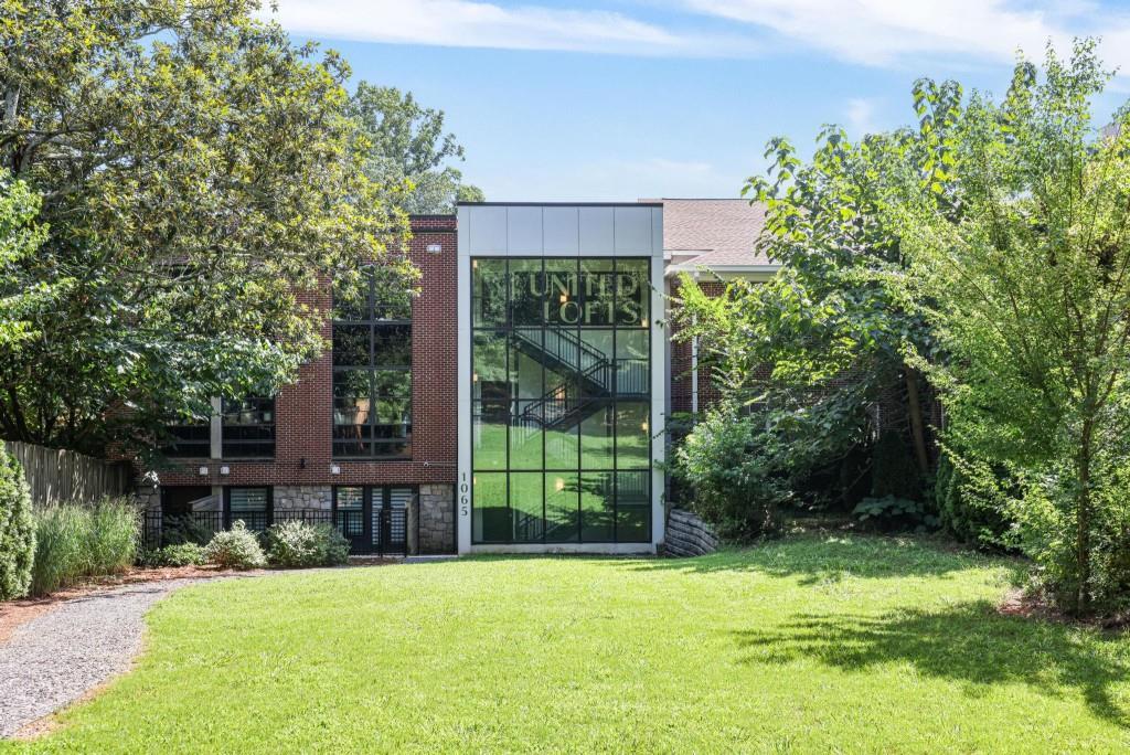 1065 United Ave. #202, Atlanta, GA 30316