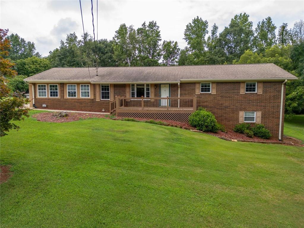 5025 Pleasant View Cir., Gainesville, GA 30504