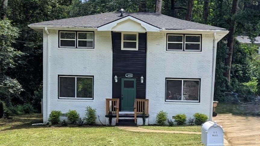 2608 Rockcliff Rd., Atlanta, GA 30316