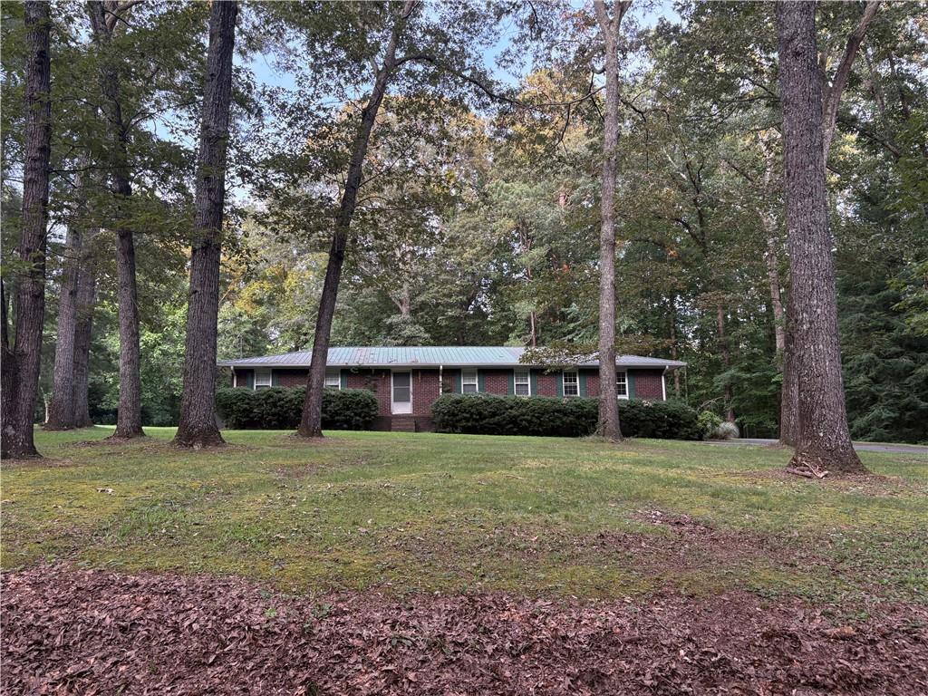 192 Saxon Ct., Canton, GA 30114