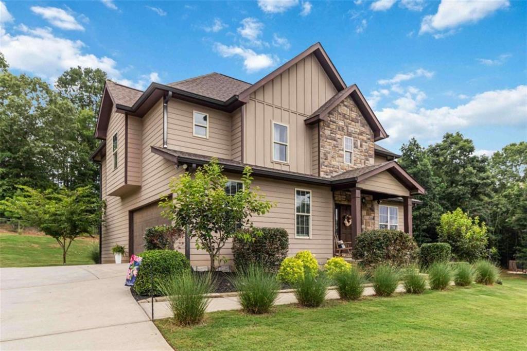 105 Maple Dr., Commerce, GA 30529