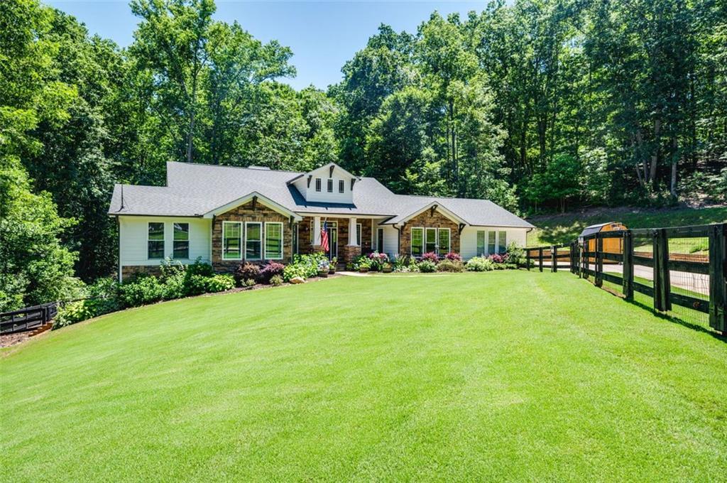 102 Hardwood Ln., Canton, GA 30115