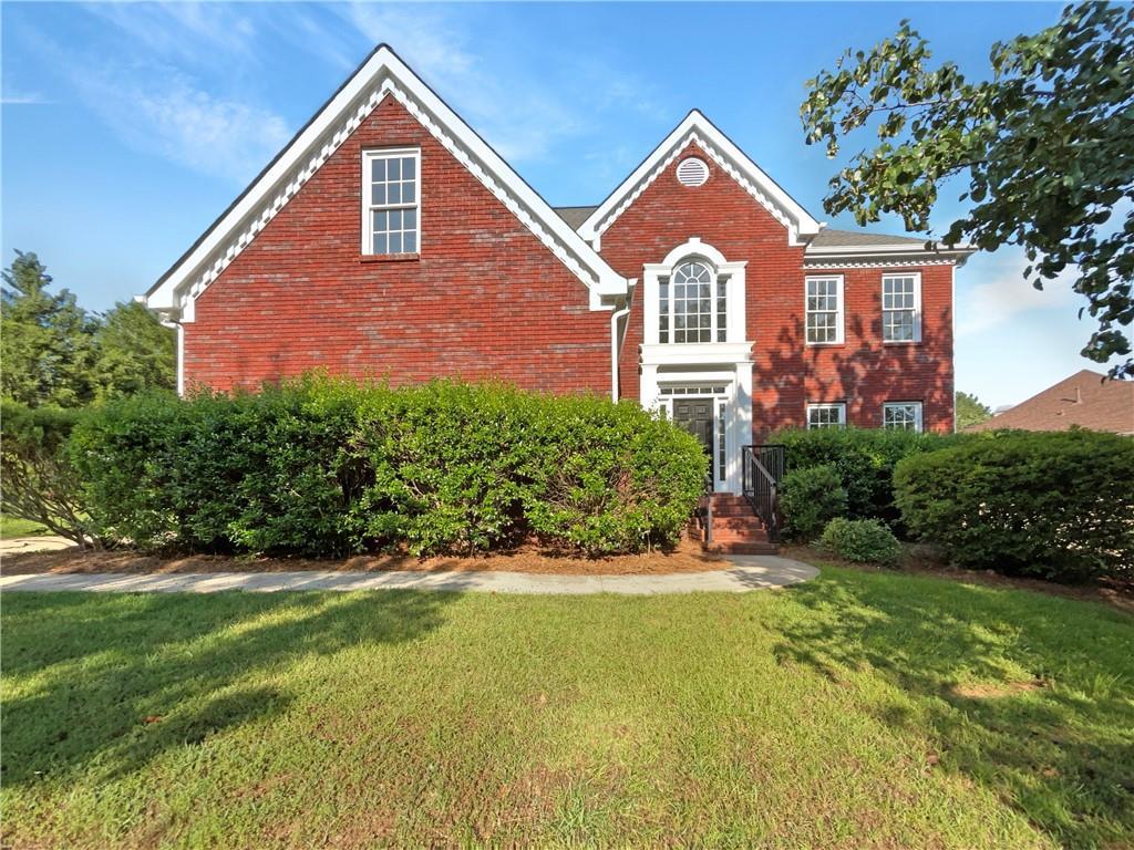 935 Brookwood Run Dr., Lilburn, GA 30047