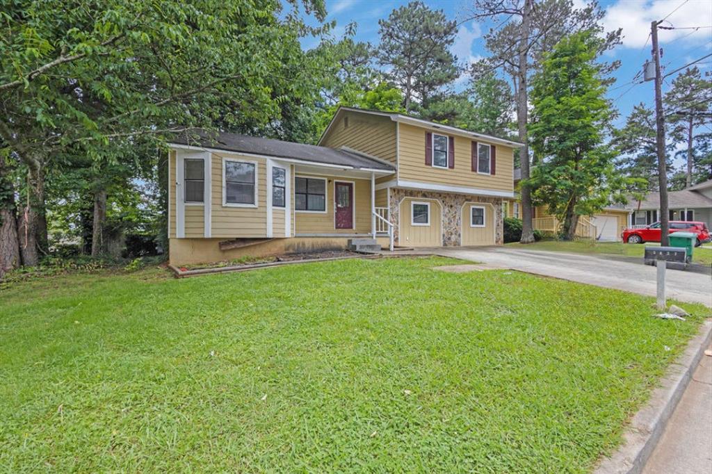 5477 Forest Pines Dr., Lithonia, GA 30058