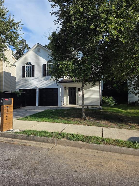 2888 Two Lake Cir., Atlanta, GA 30349