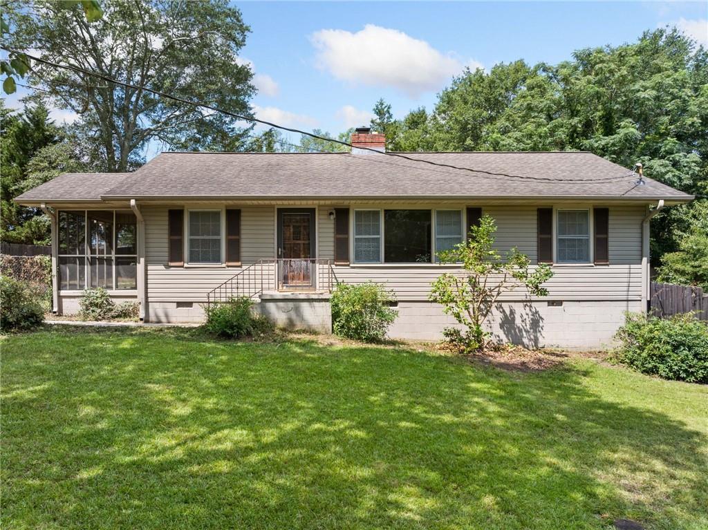 232 Hilltop Ln., Toccoa, GA 30577