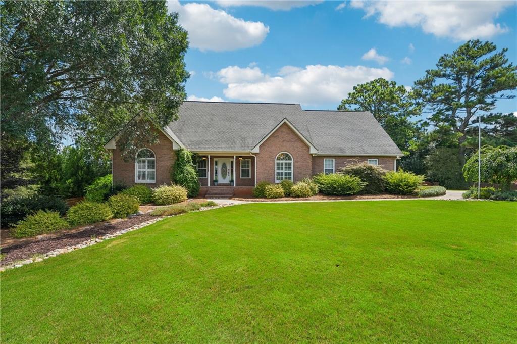 1118 Sutton Dr., Mcdonough, GA 30252