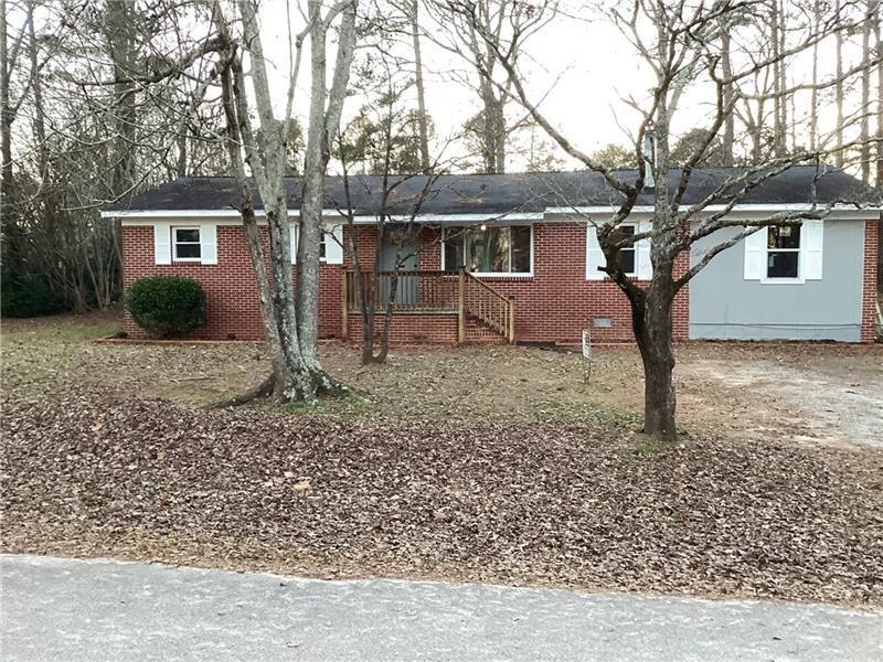 1041 Hillcrest Dr., Union Point, GA 30669