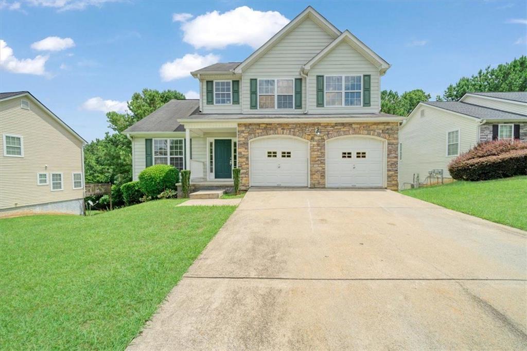 5745 Village Loop, Fairburn, GA 30213