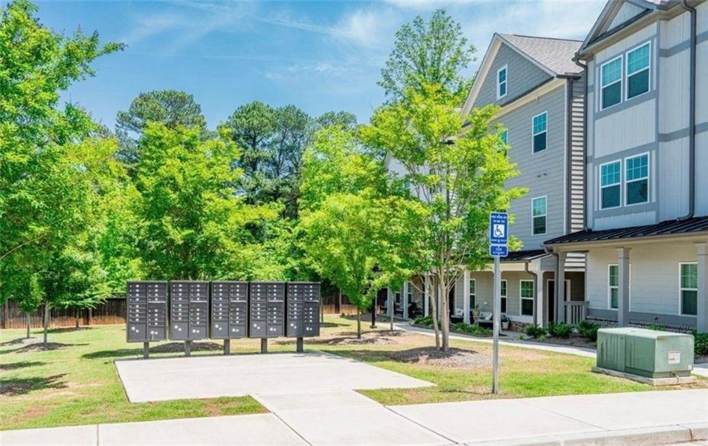2105 Remy Ct., Kennesaw, GA 30144