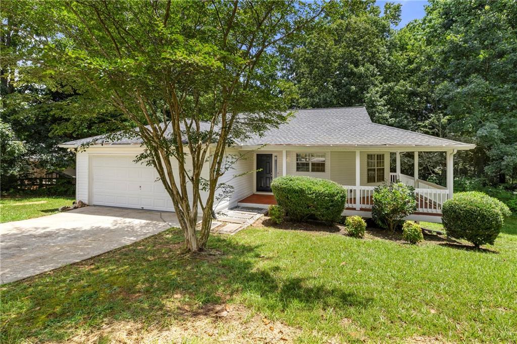 8515 Opal Ct., Gainesville, GA 30506