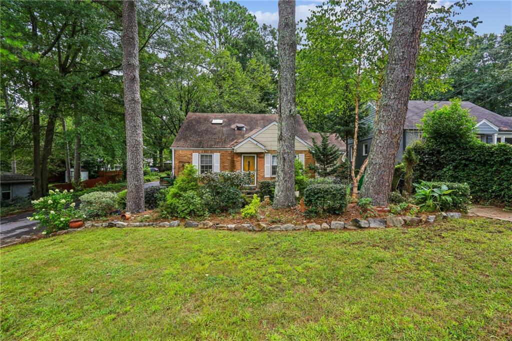 586 Daniel Ave., Decatur, GA 30032