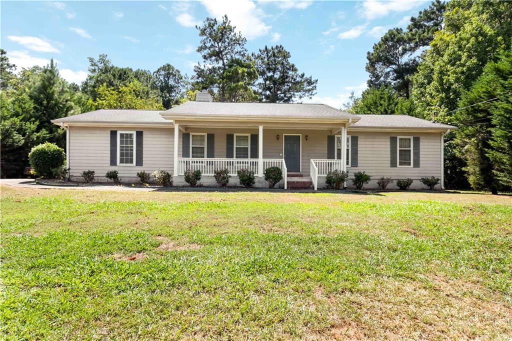 366 Ridgeview Dr., Auburn, GA 30011