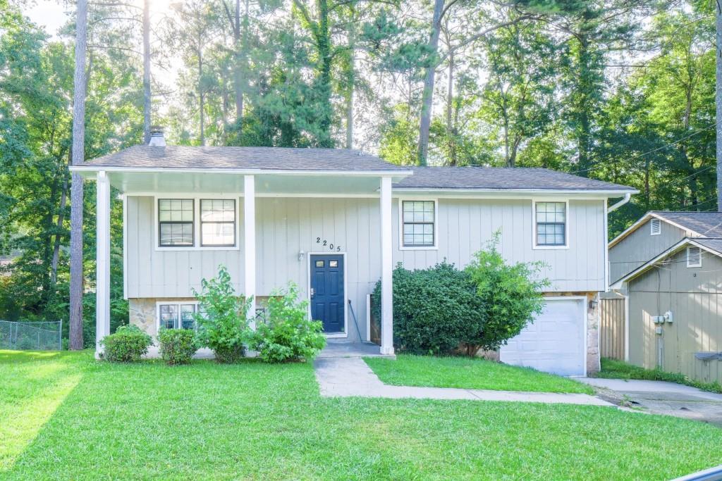 2205 Jonathan Ave., Lithonia, GA 30058