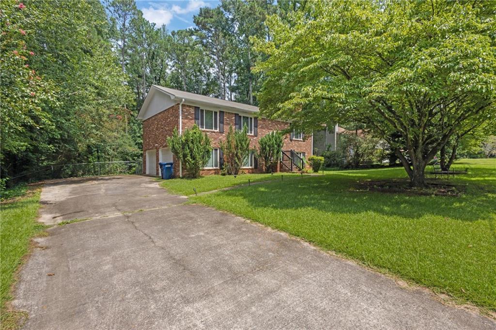 3131 Jessica Dr., Douglasville, GA 30135