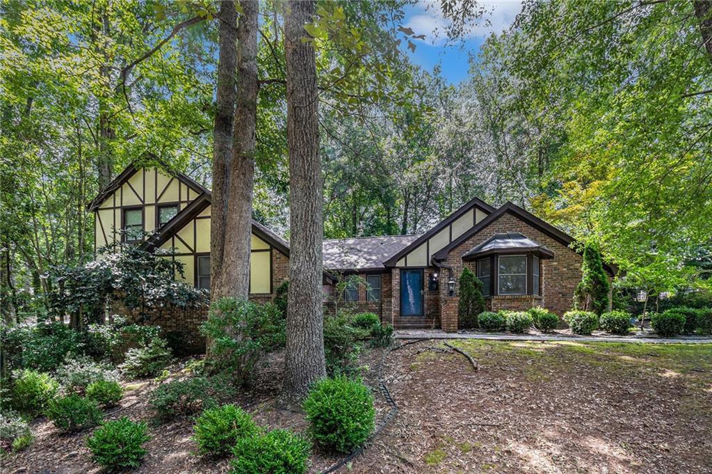 2550 Amalfi Dr., Conyers, GA 30012