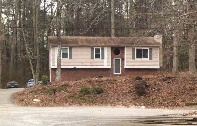 3552 S Melissa Ln., Douglasville, GA 30135