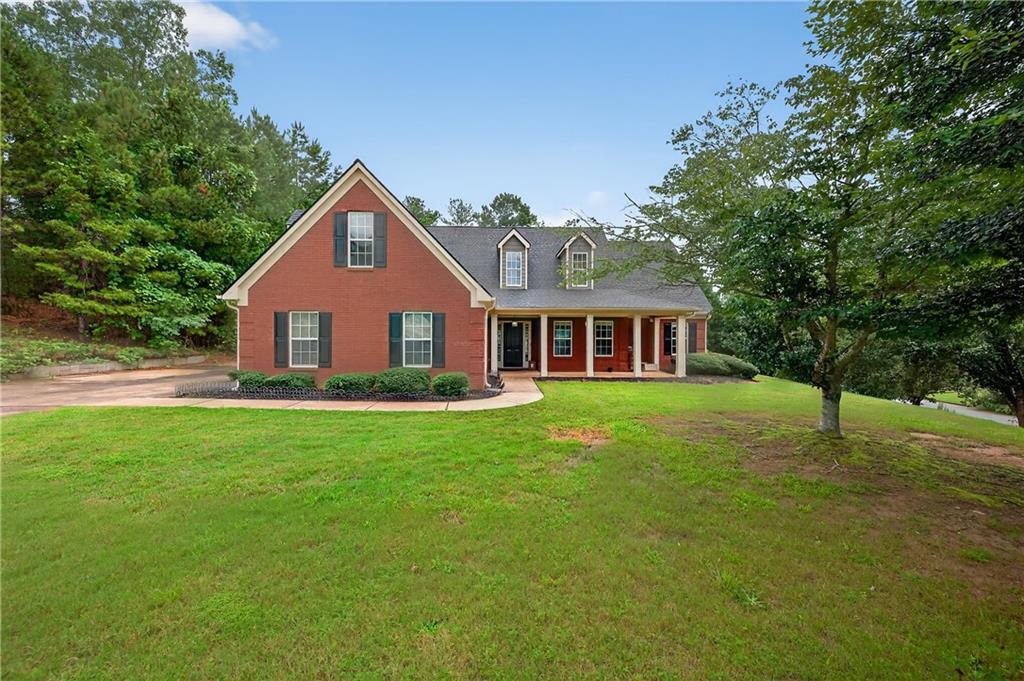 65 Pecan Ln., Oxford, GA 30054