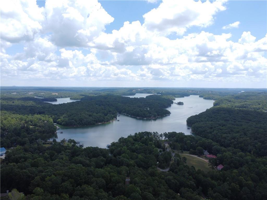 7470 Crestline Dr., Dawsonville, GA 30534
