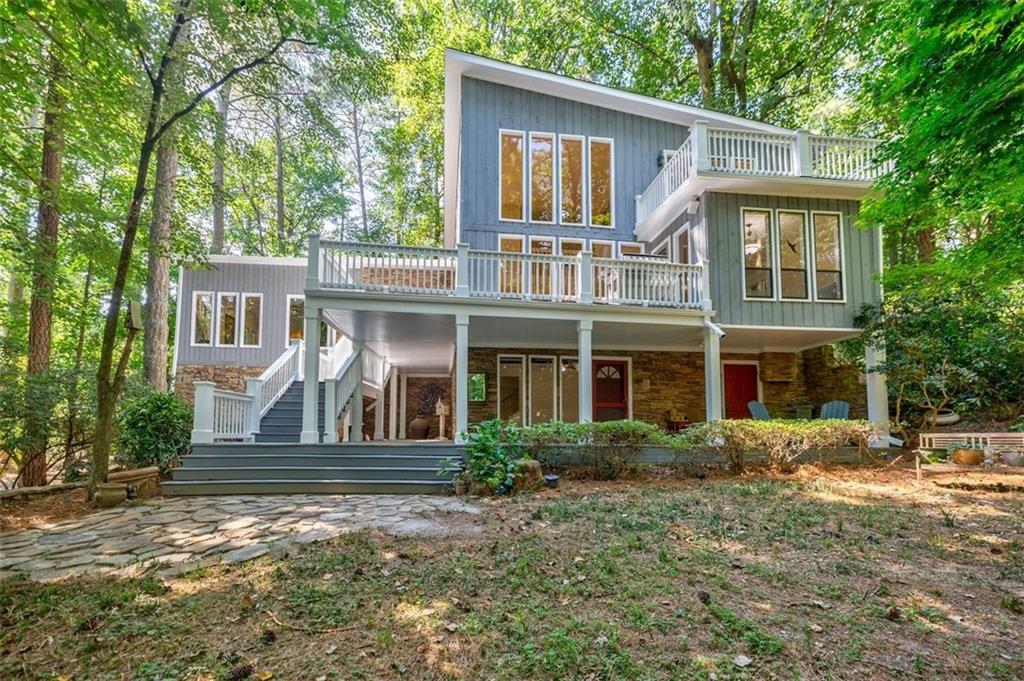 1611 Malfre Ln., Dunwoody, GA 30338