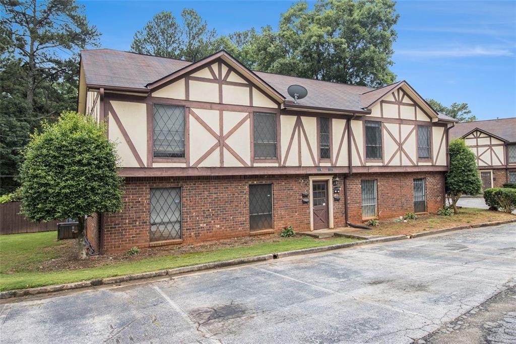 3232 Abbeywood Dr., Decatur, GA 30034