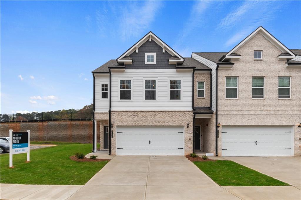 8215 Tiger Way, Riverdale, GA 30296