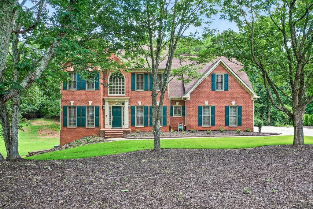 2020 Ridge Gate Dr., Cumming, GA 30041