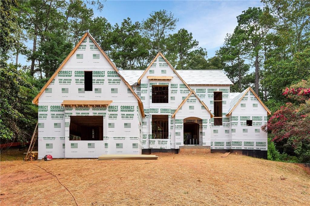 720 Edgewater Tr., Atlanta, GA 30328
