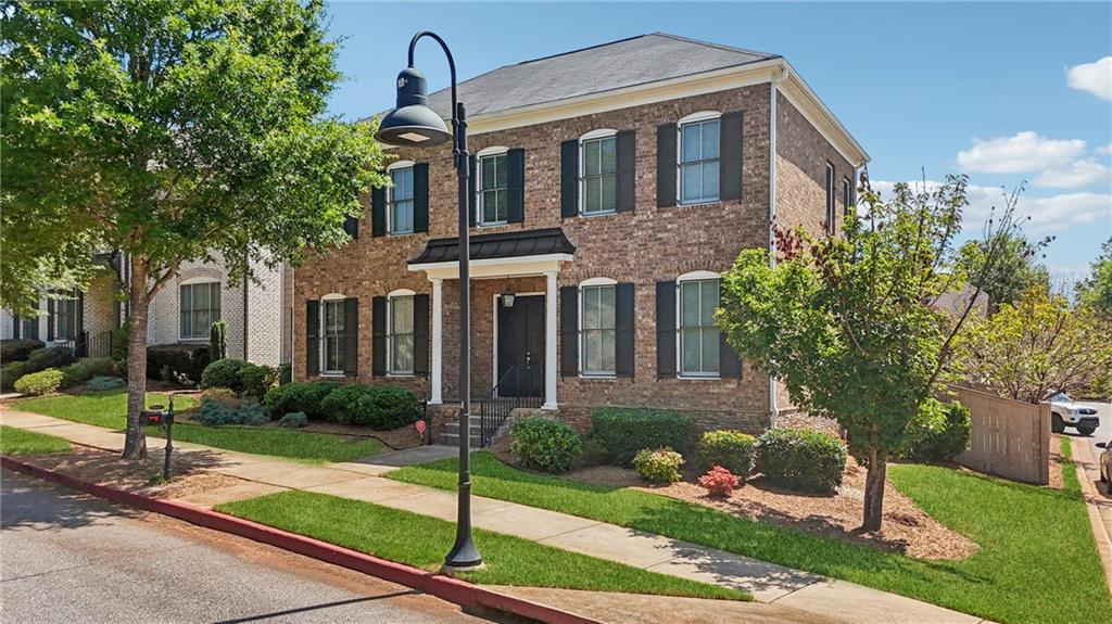 1063 Merrivale, Roswell, GA 30075