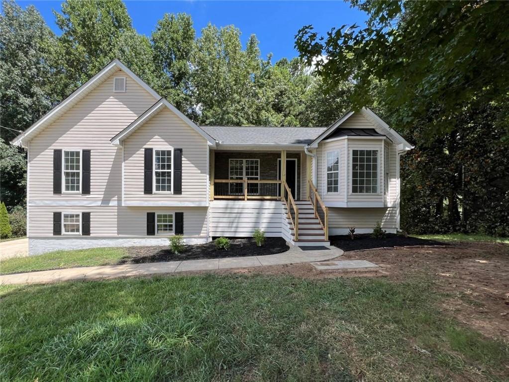 134 Summer Lake Dr., Dallas, GA 30157
