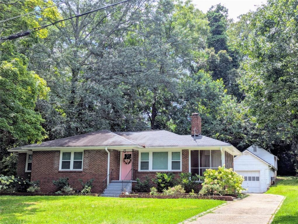 2655 Elsinore St., East Point, GA 30344