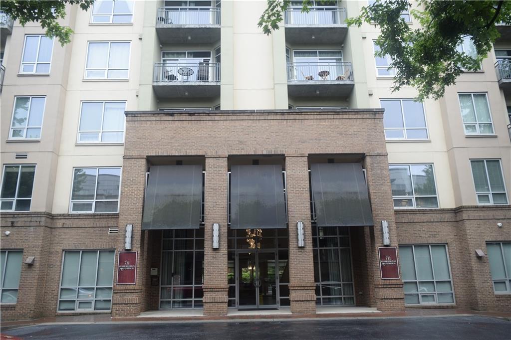 711 Cosmopolitan Dr. #207, Atlanta, GA 30324