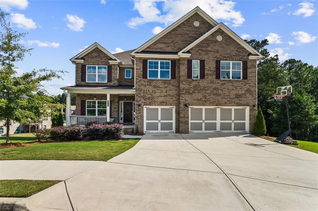 3345 Spring Place Ct., Loganville, GA 30052