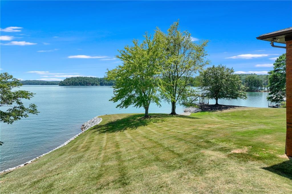 2237 Lake Ranch Ct., Gainesville, GA 30506