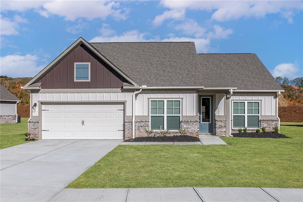 661 Cantrell Dr., Dallas, GA 30157